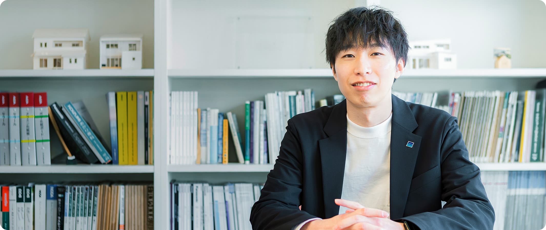 先輩インタビュー02 メインビジュアル